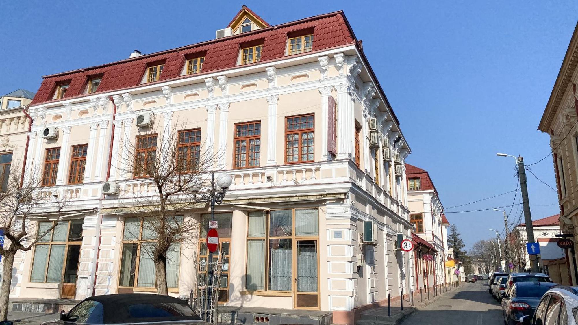 Hotel Regal Брэила Экстерьер фото