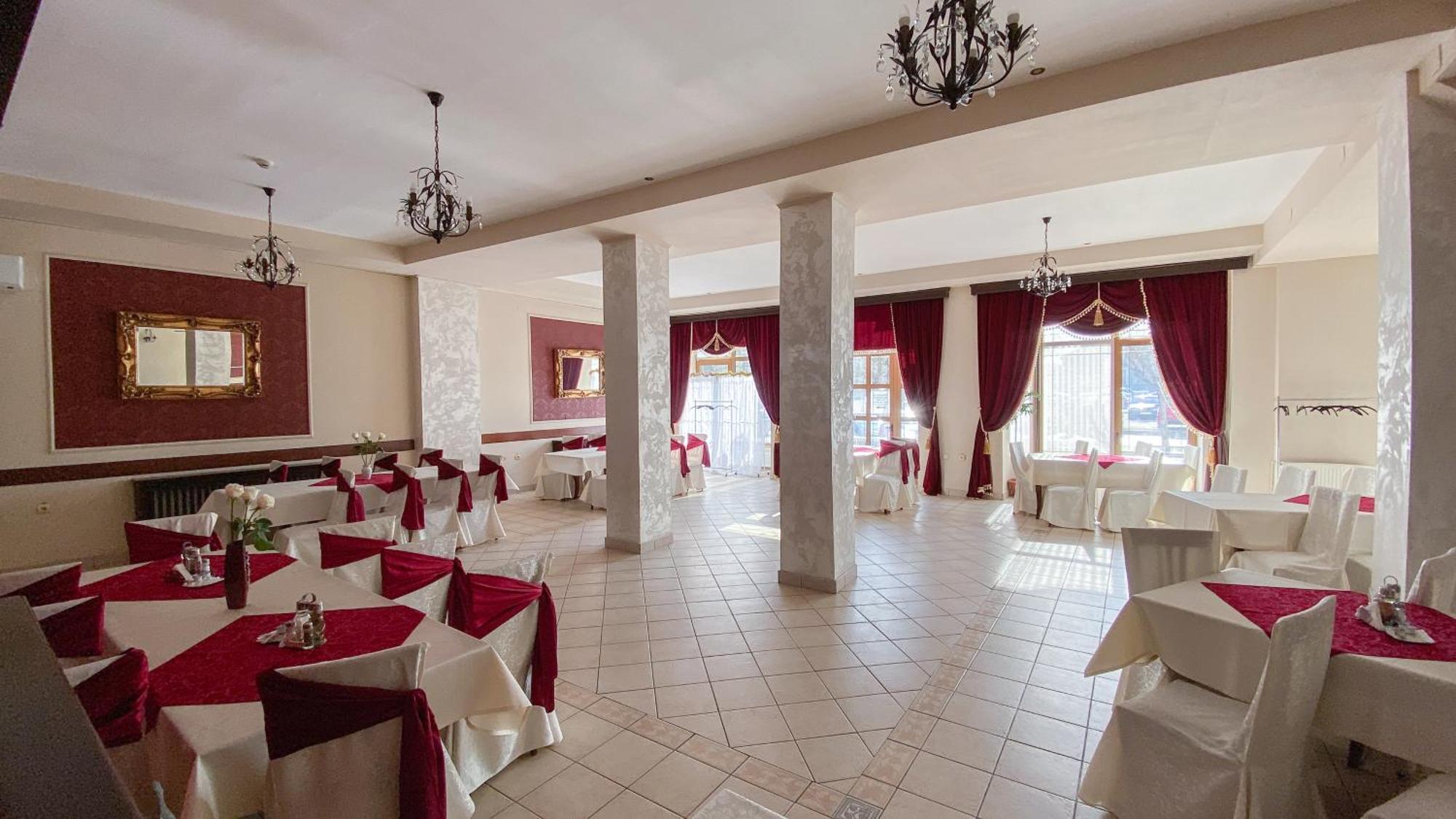 Hotel Regal Брэила Экстерьер фото